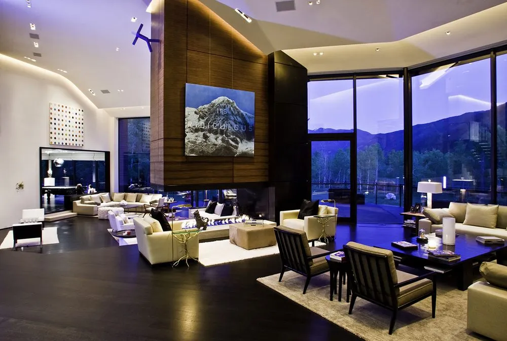 Slide of R&A Enterprises