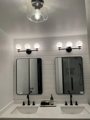 Radiant Electrical Logo