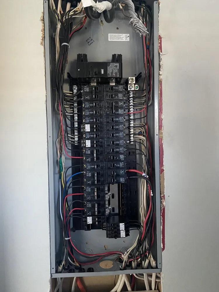 Slide of Radiant Electrical Service & More