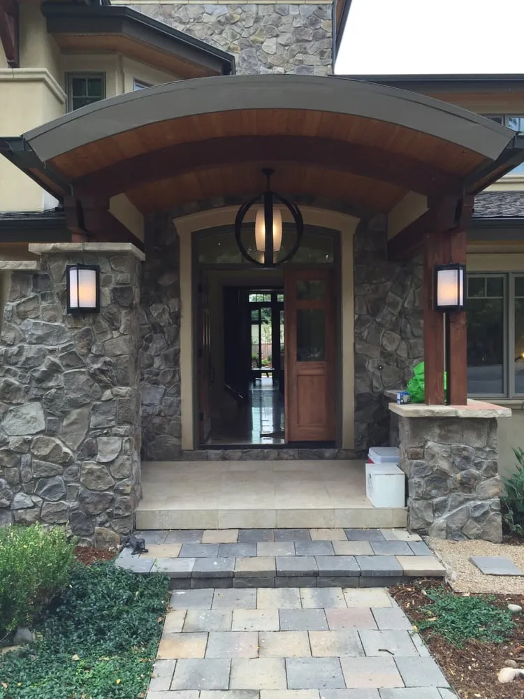 Professional circuit breaker repair service in , - Radiant Lighting Services