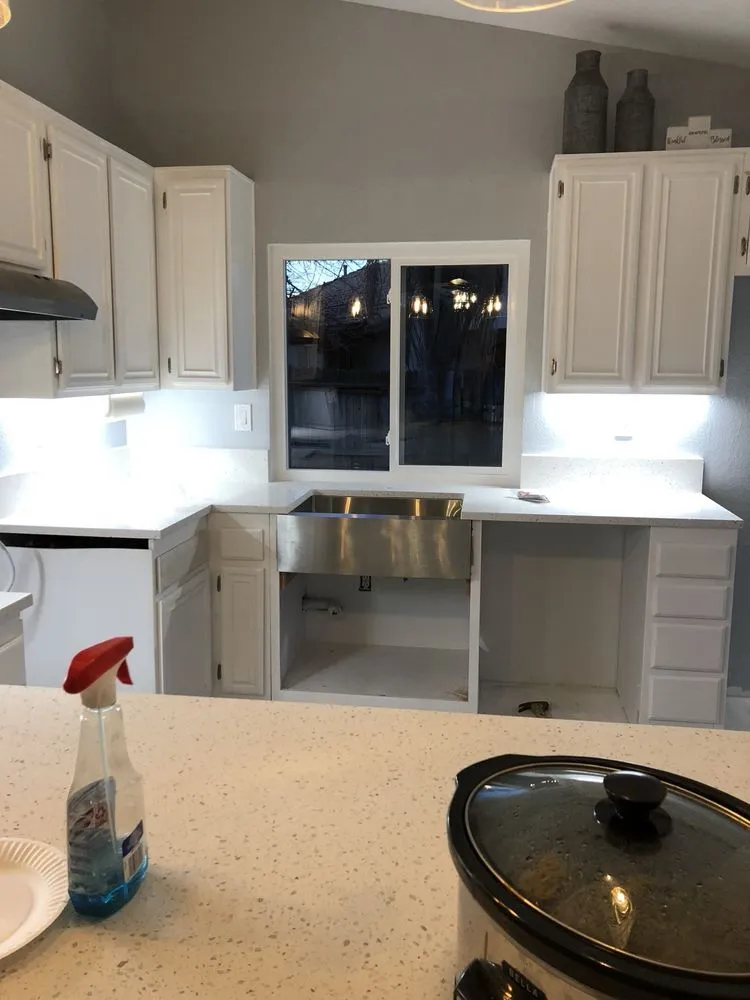 Trusted electrician providing outlet and switch repair in Walland, TN - Radiant Power Services