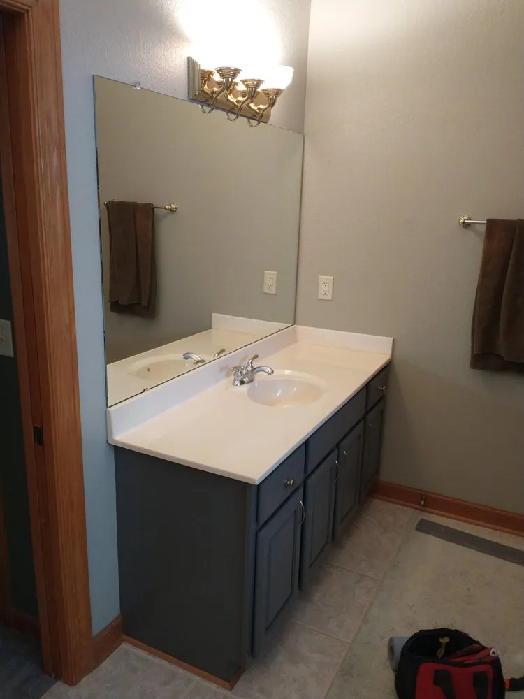 Slide of Rafael Handyman