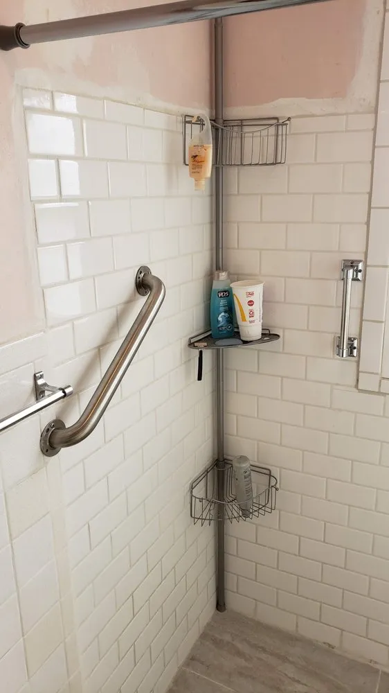 Slide of Rafael Handyman