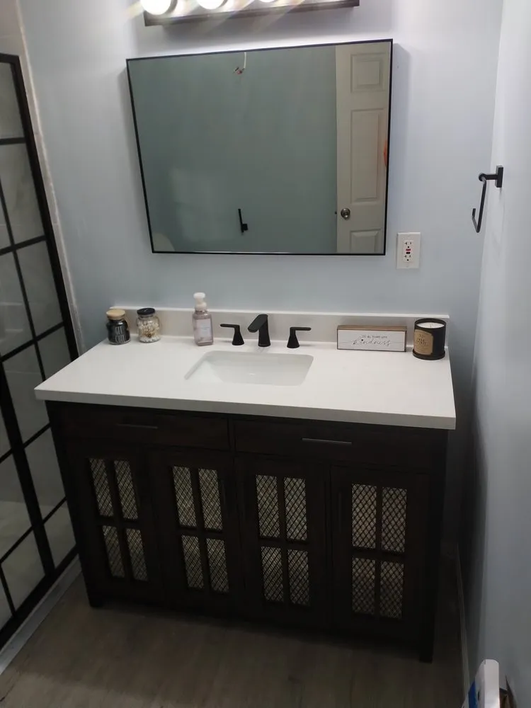 Affordable outlet and switch repair service in Redford, MI - Ragland Moon Handyman Service
