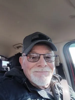 Rainey Day Repair Logo