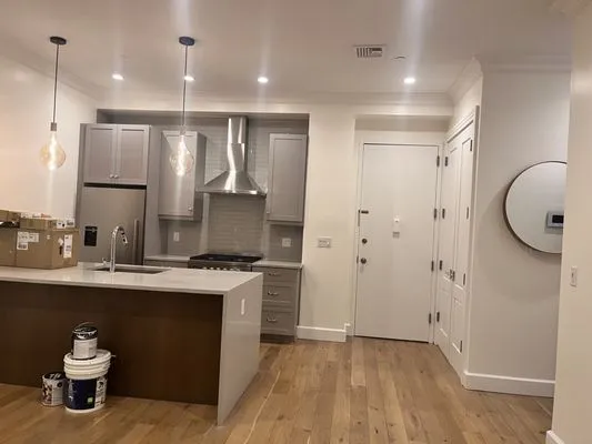 Ramirez Construction Logo