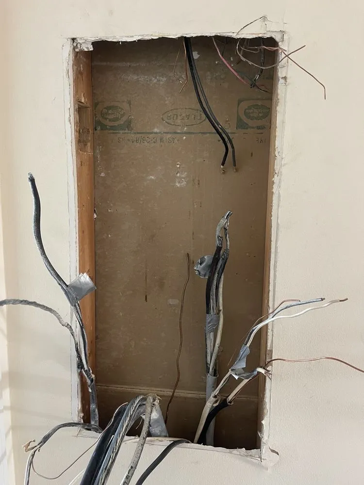 Slide of Ramirez Electricity Service