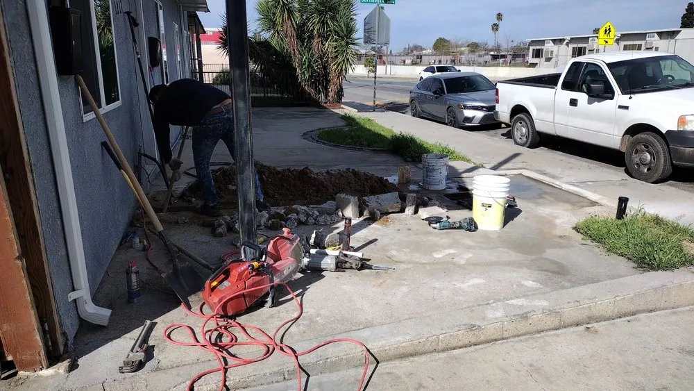 Slide of Ramirez Handyman Services