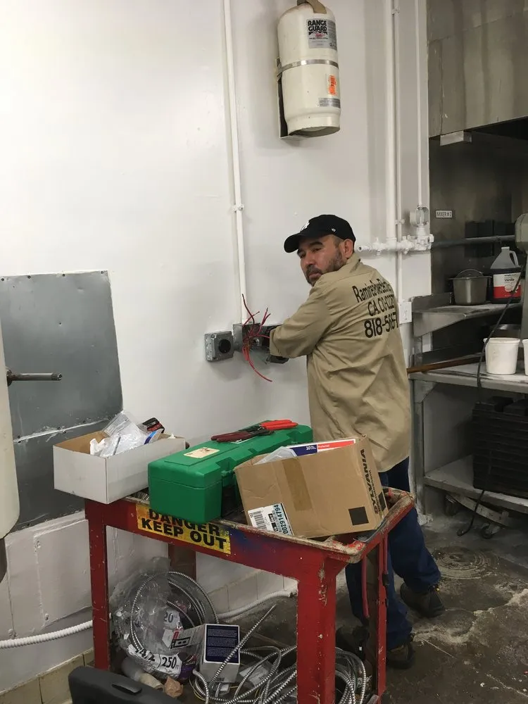 Affordable electrician providing emergency electrical service in Valley village, CA - Ramirez Power Electric