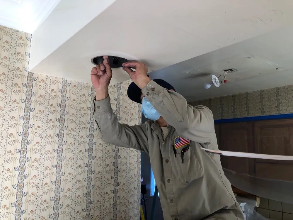 Trusted electrician providing lighting installation in Valley village, CA - Ramirez Power Electric