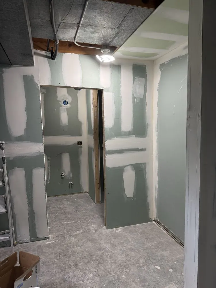 Trusted circuit breaker repair in St Joseph, MO by Ramos Services