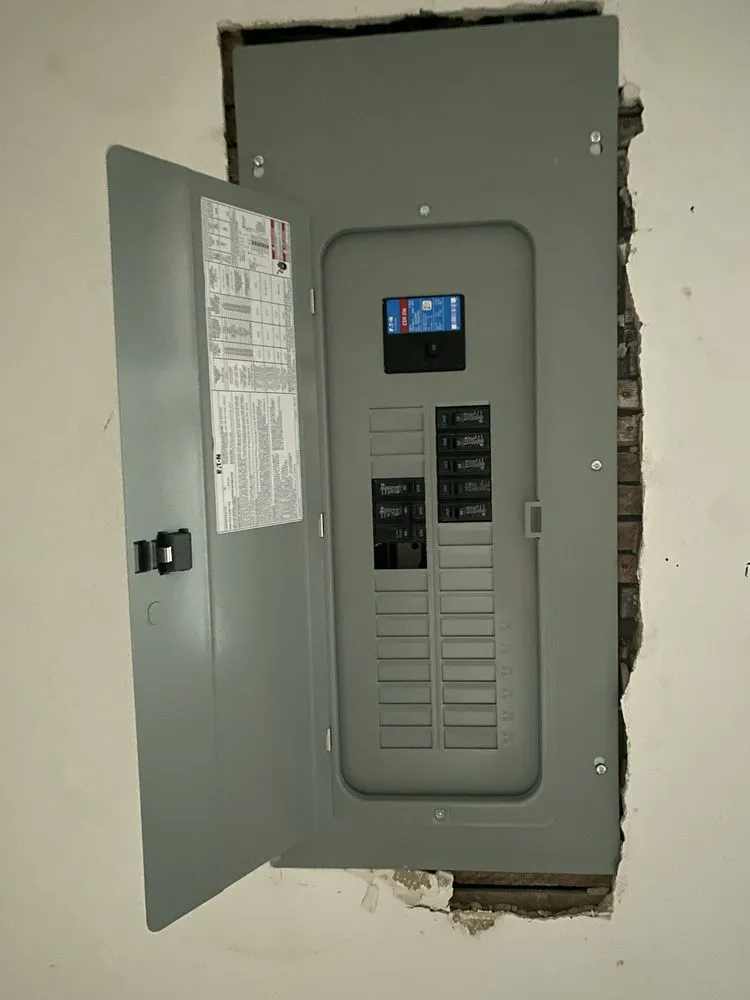 Certified panel upgrade experts serving St Joseph, MO - Ramos Services