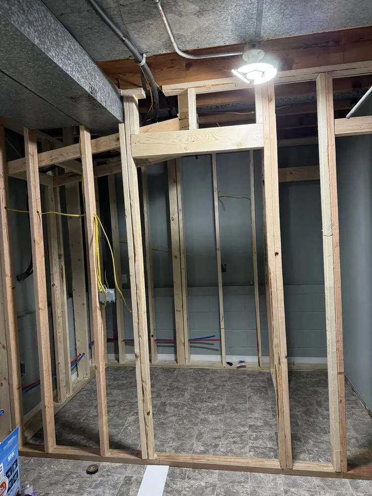 Professional outlet and switch repair experts serving St Joseph, MO - Ramos Services