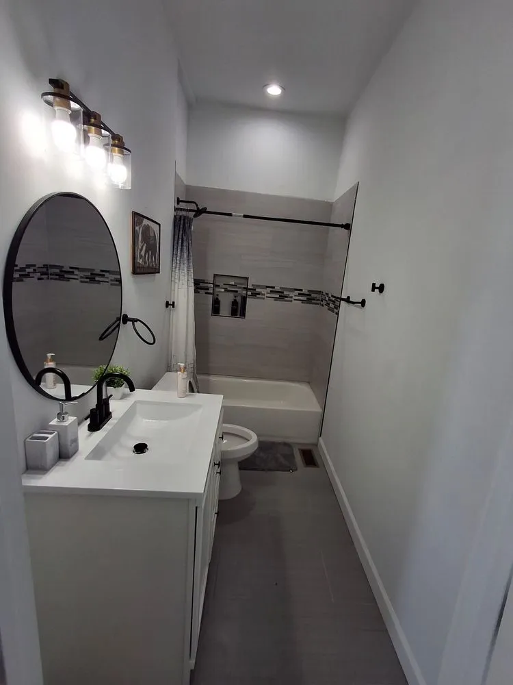 Certified outlet and switch repair service in St Joseph, MO - Ramos Services