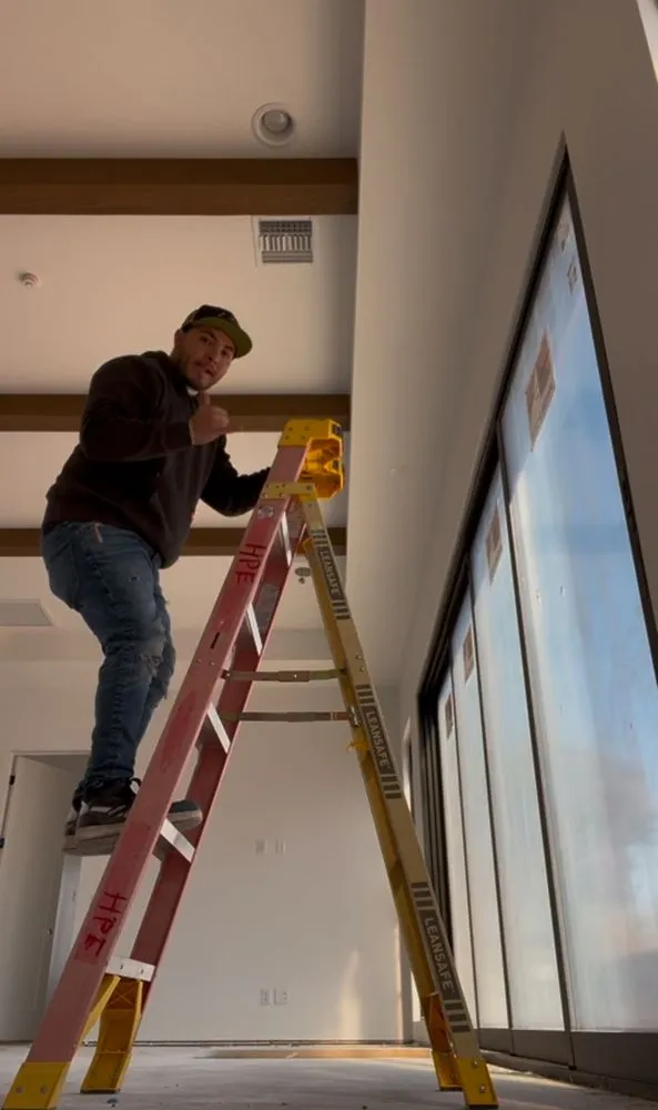 Slide of Rams Services AZ48