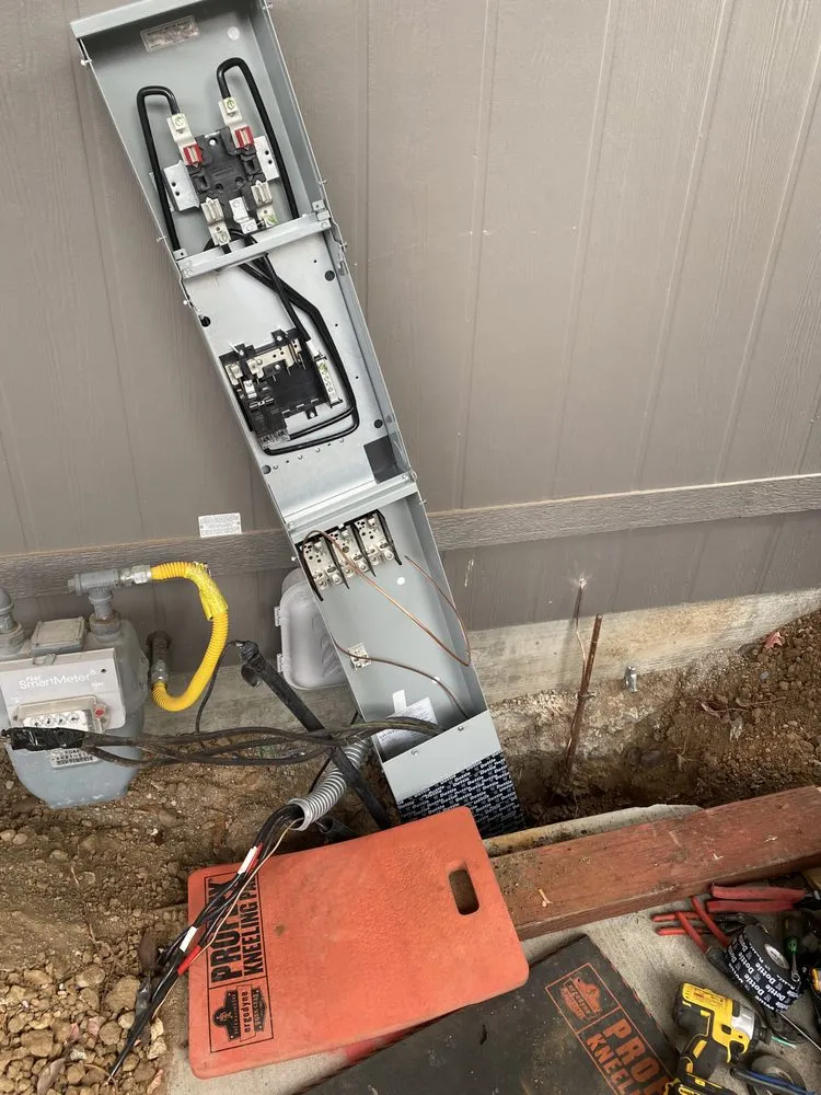 Slide of Randy Palma Electrical