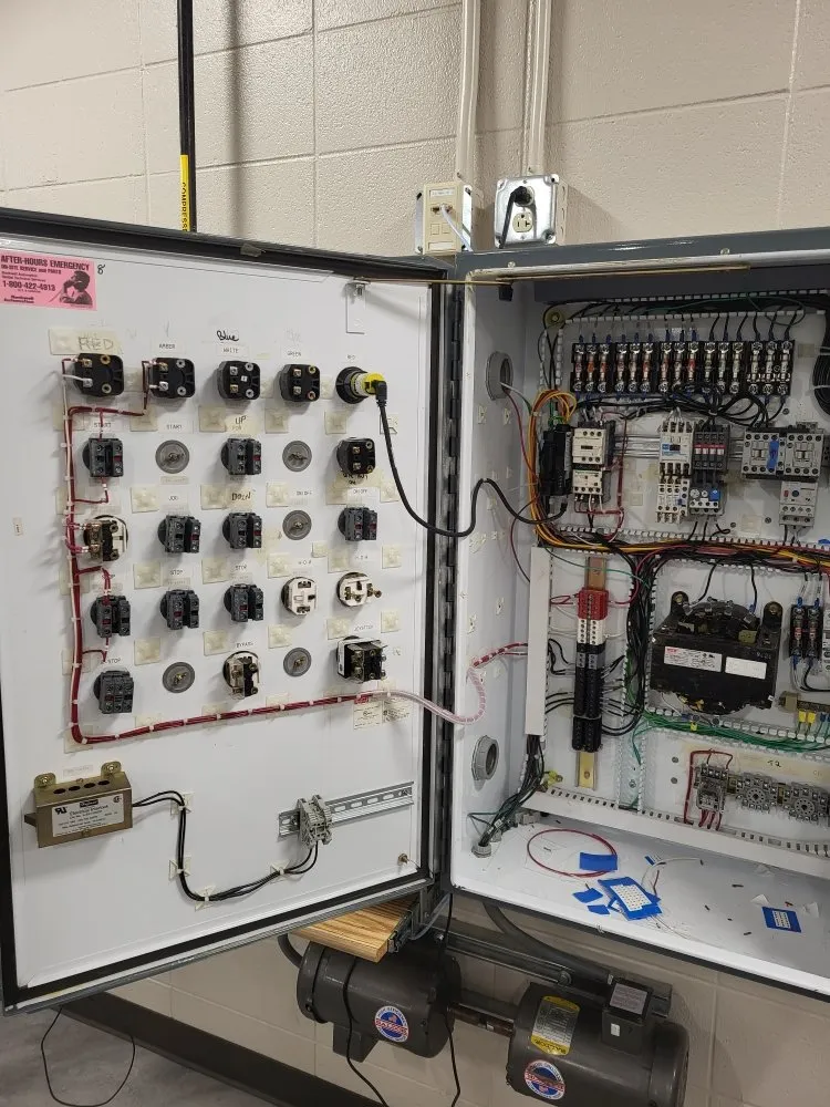 Slide of Rangeline Electric