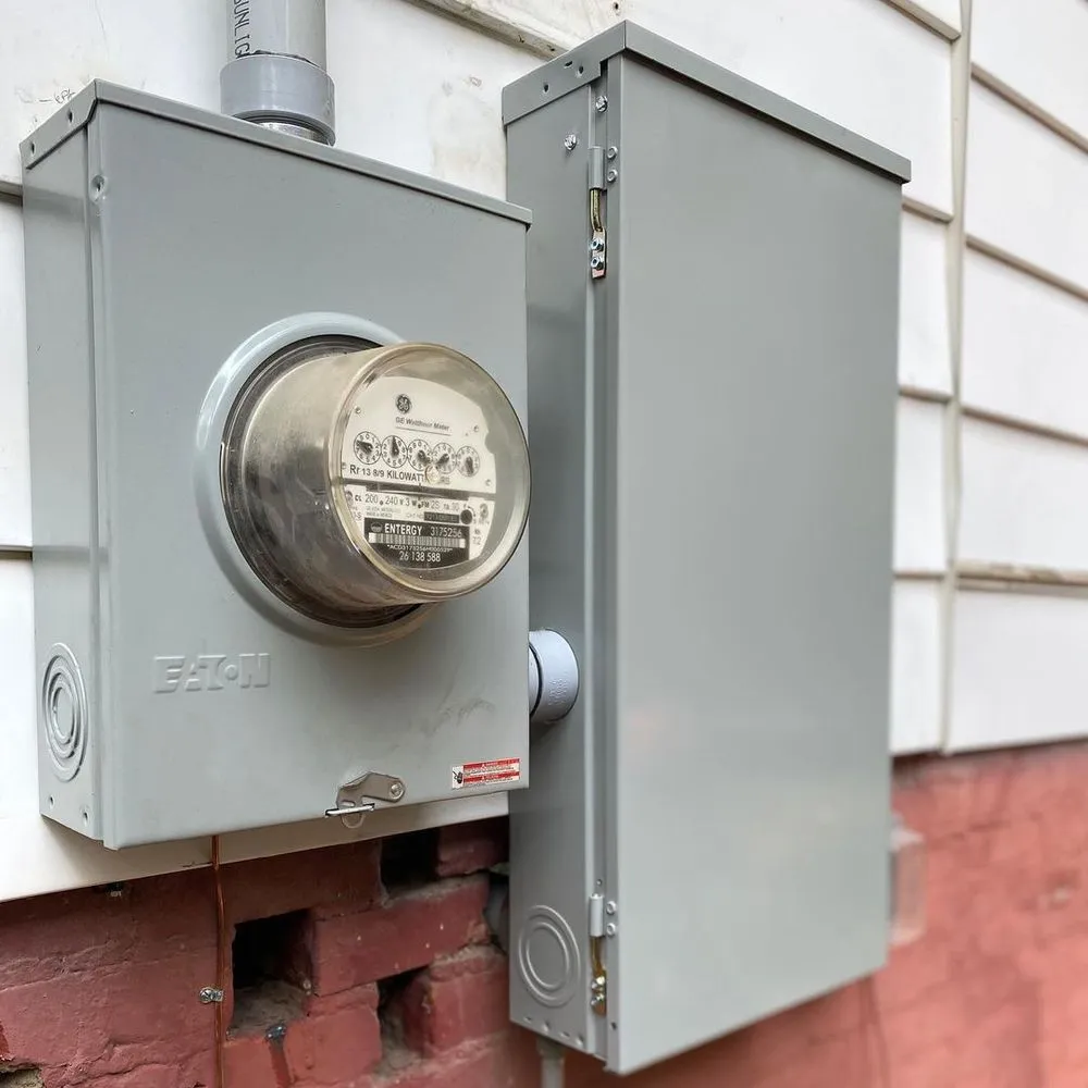 Slide of Rapid Licensed Electrician