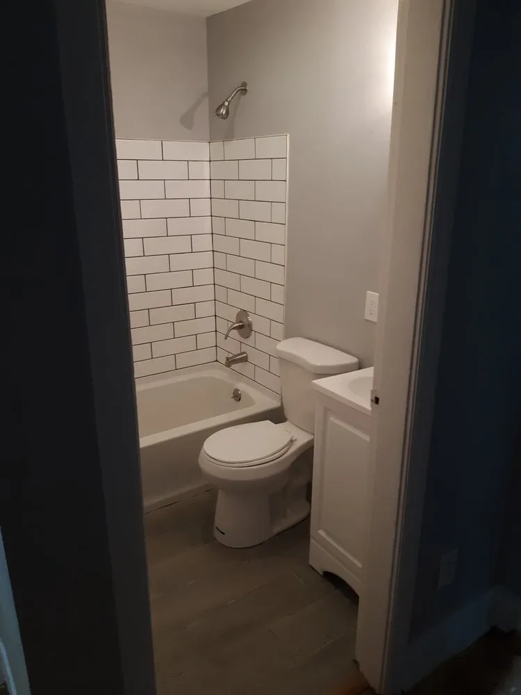 Licensed electrical service for homes in circuit breaker repair, by