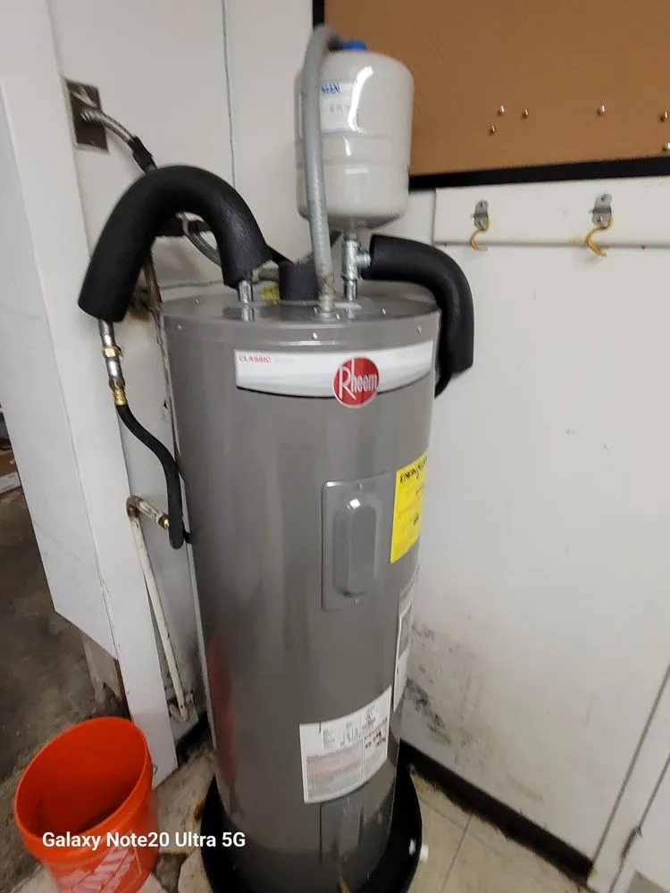 Slide of Raptor General Contractors