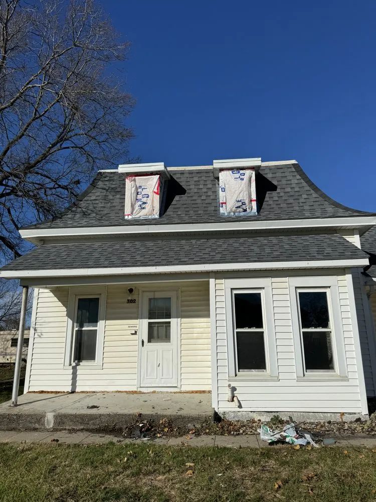 Licensed electrical repair service in Montour, IA - Ratliff Savatdy Construction