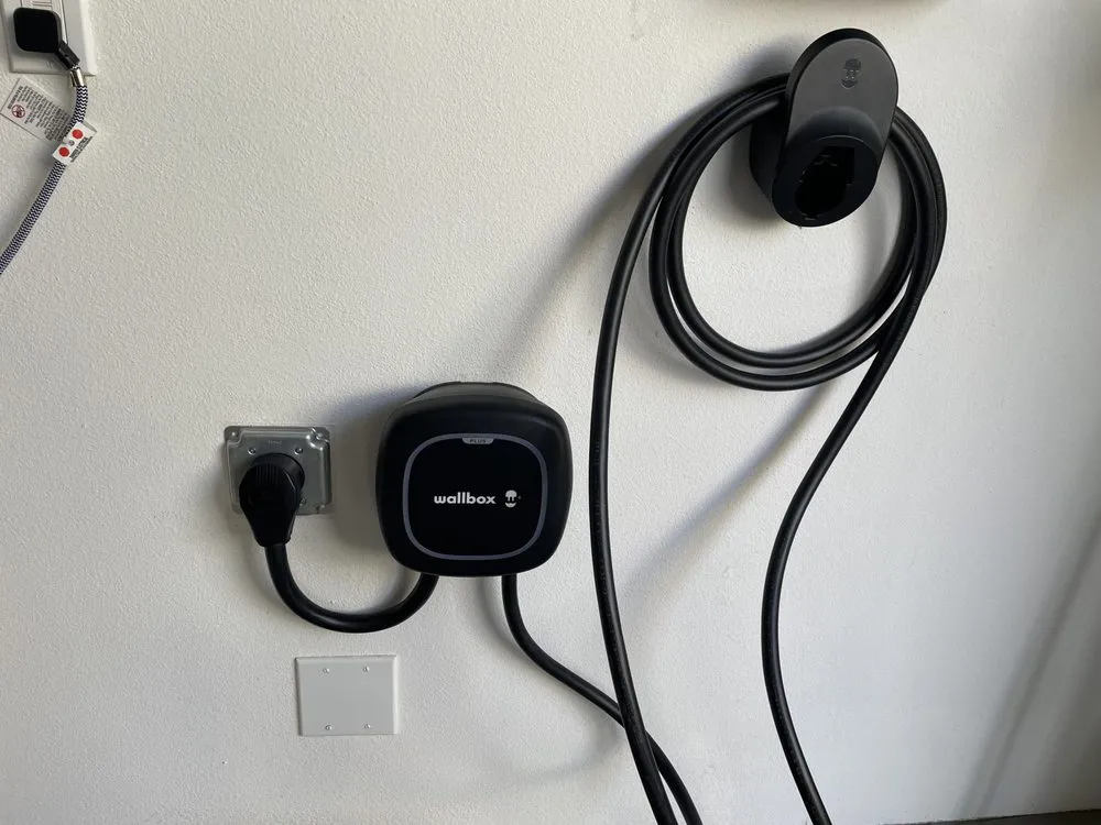 Slide of Raul Moshes