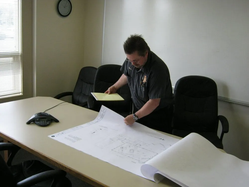 Slide of Raven Electric