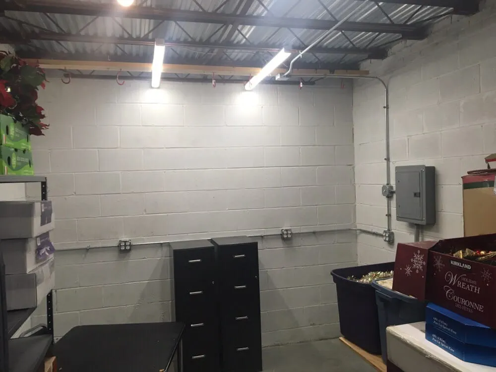 Slide of Rawlings Electric