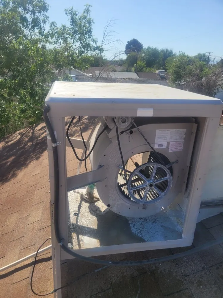 Trusted electrician providing circuit breaker repair in Pearblossom, CA - Ray Ac Heating Maintenance & Service