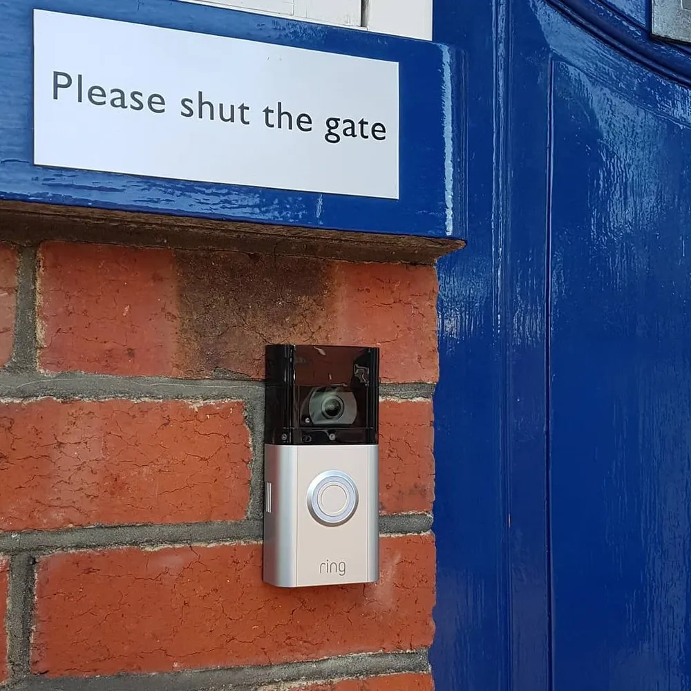 Slide of Ray Electricians