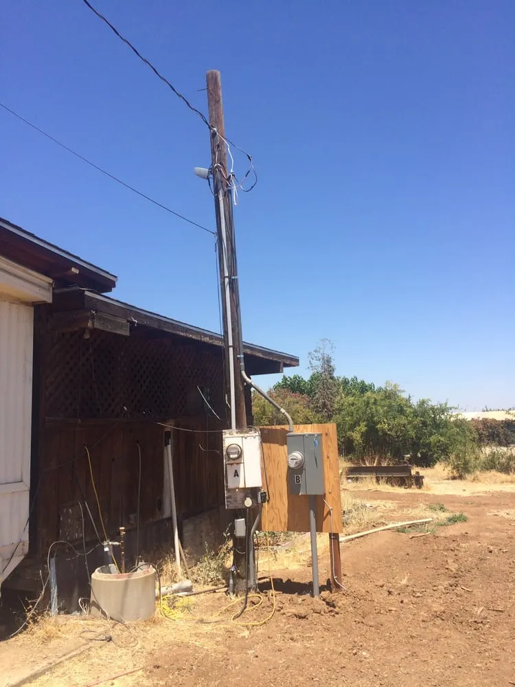 Slide of Ray Moss Electric