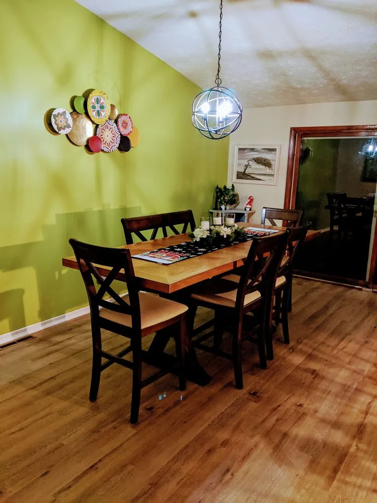 Slide of Ray The Electrician