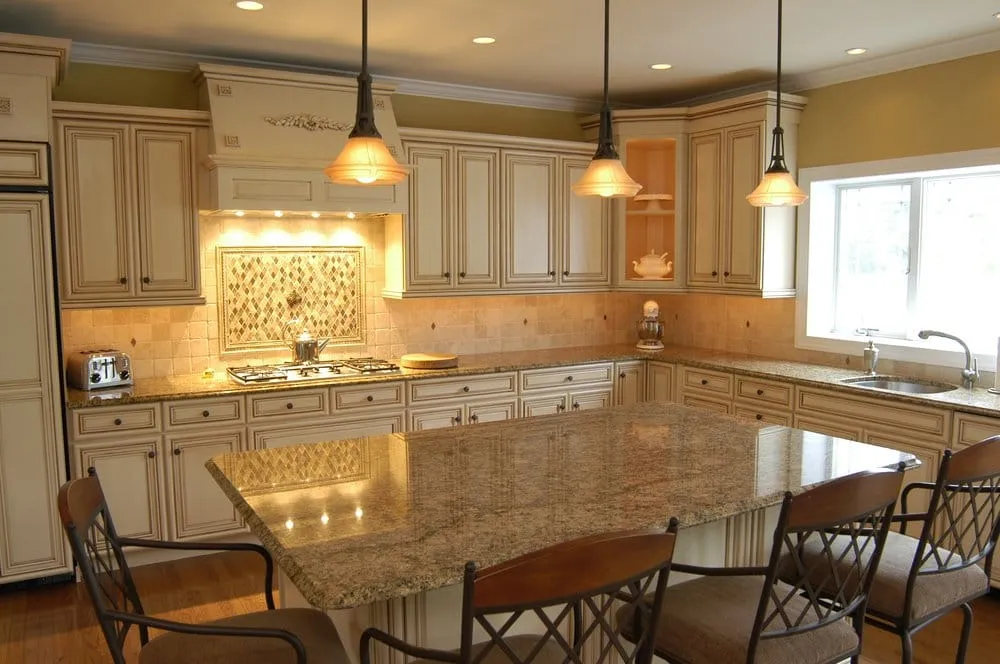 Reliable outlet and switch repair service in Mt Holly, NJ - Raynor Services