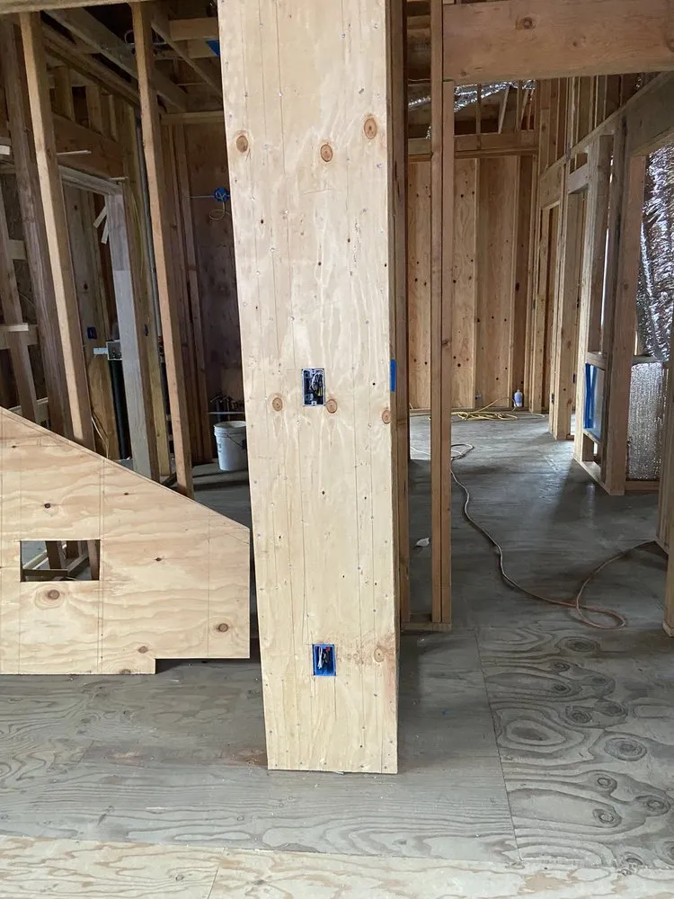 Slide of Ray's Electrical