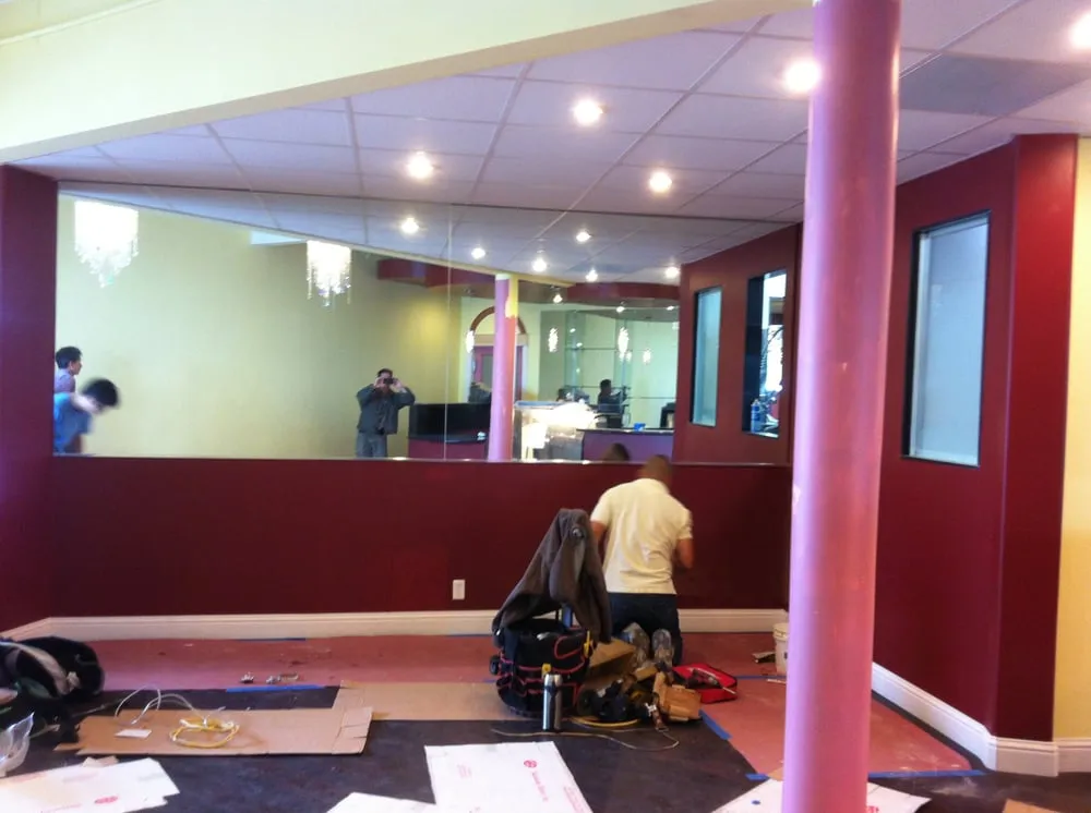 Slide of Ray's Electrical