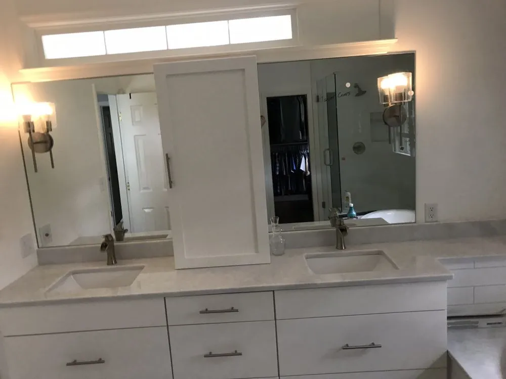 Slide of Ray's Electrical Service