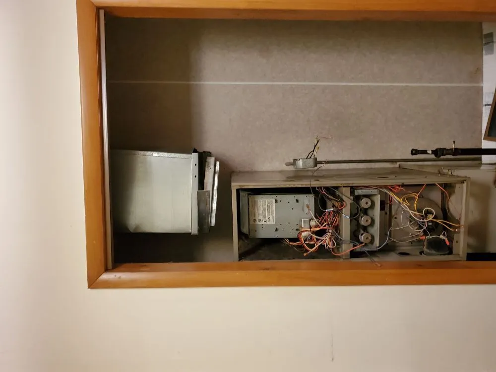 Slide of Rays Mechanical Services