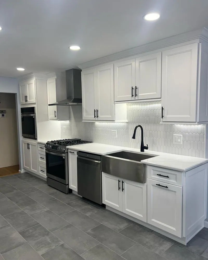 Slide of Raza Home Renovations