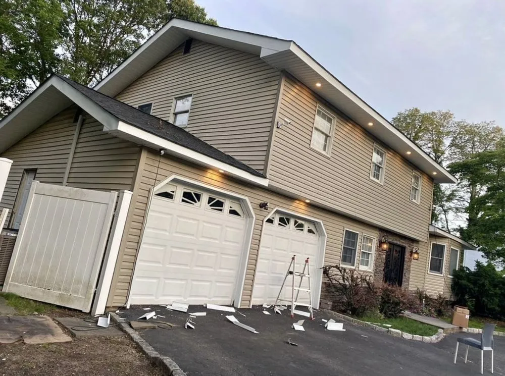 Slide of Raza Home Renovations