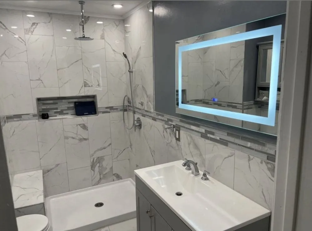 Emergency electrician providing panel upgrade in Melrose Park, PA - RB Construction & Design