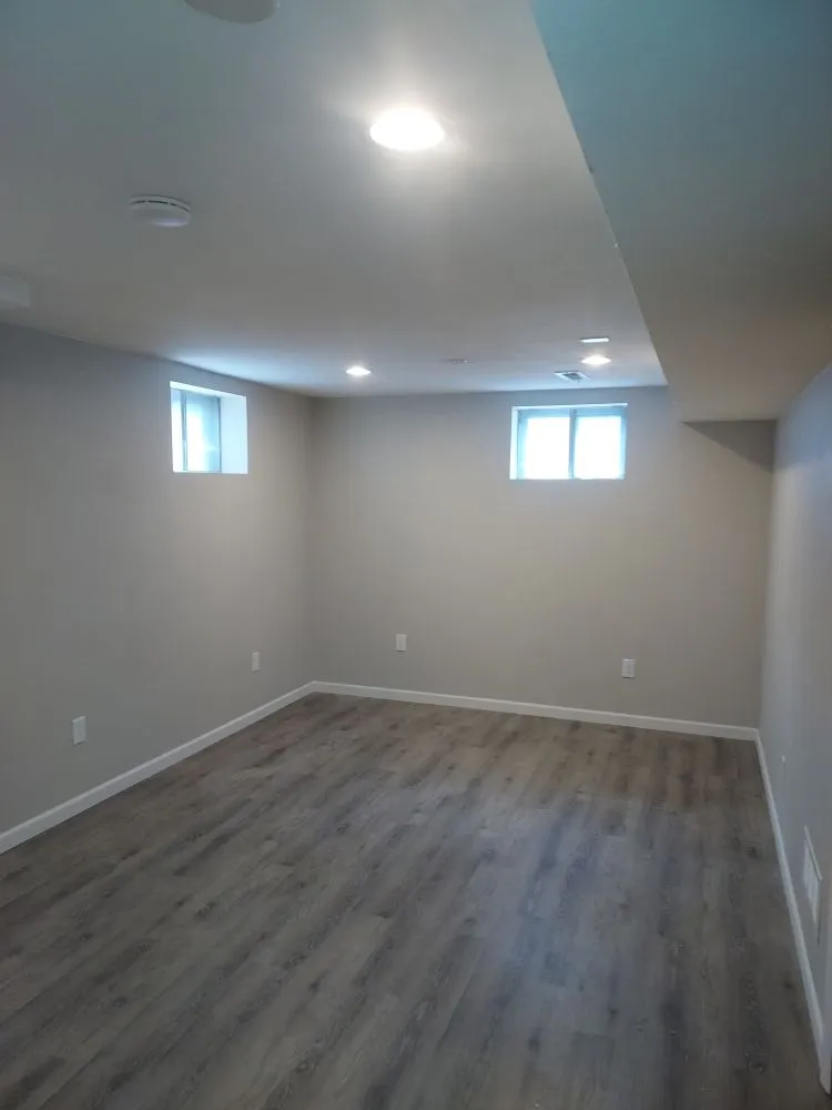 Slide of R&B Electrical Services