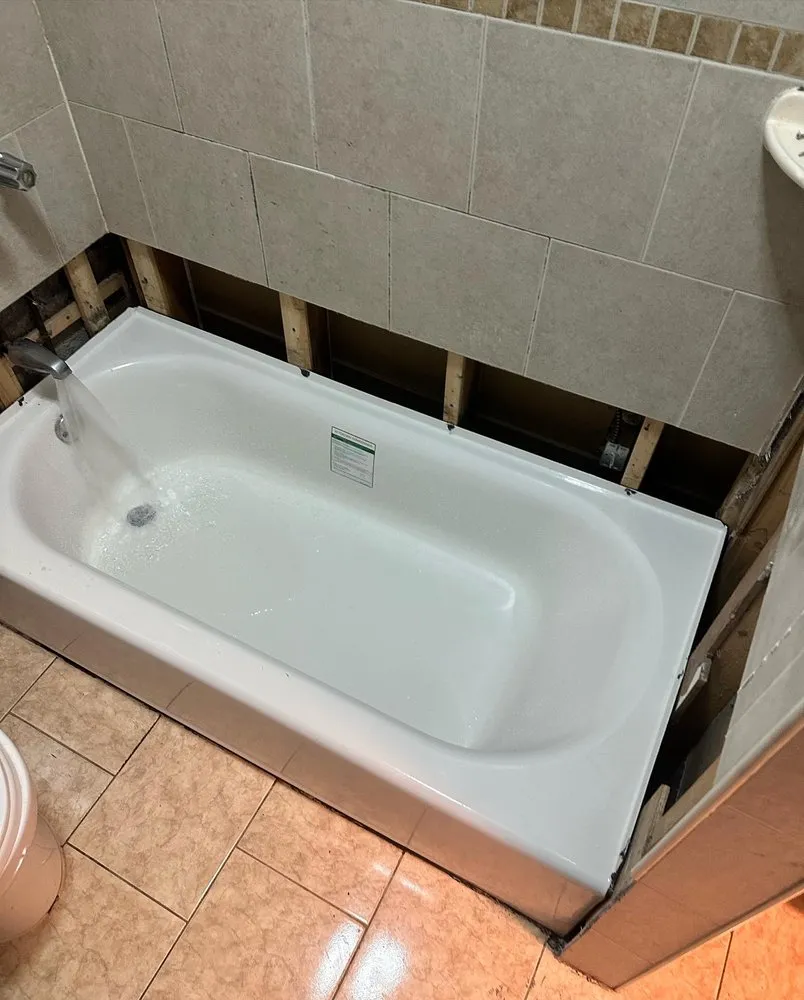 Licensed electrician providing outlet and switch repair in , 