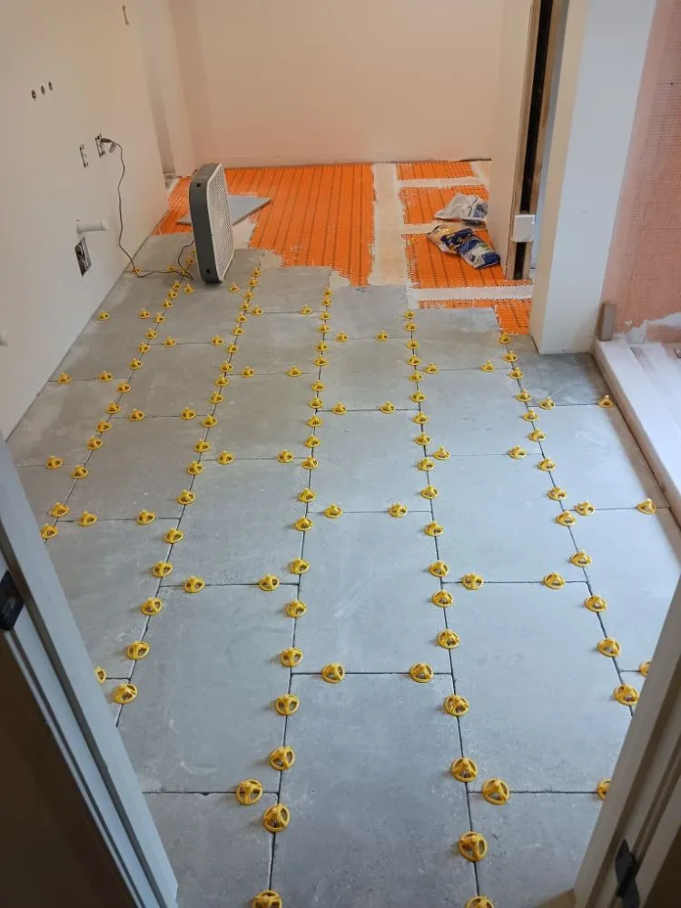 Slide of RCC Handy Services