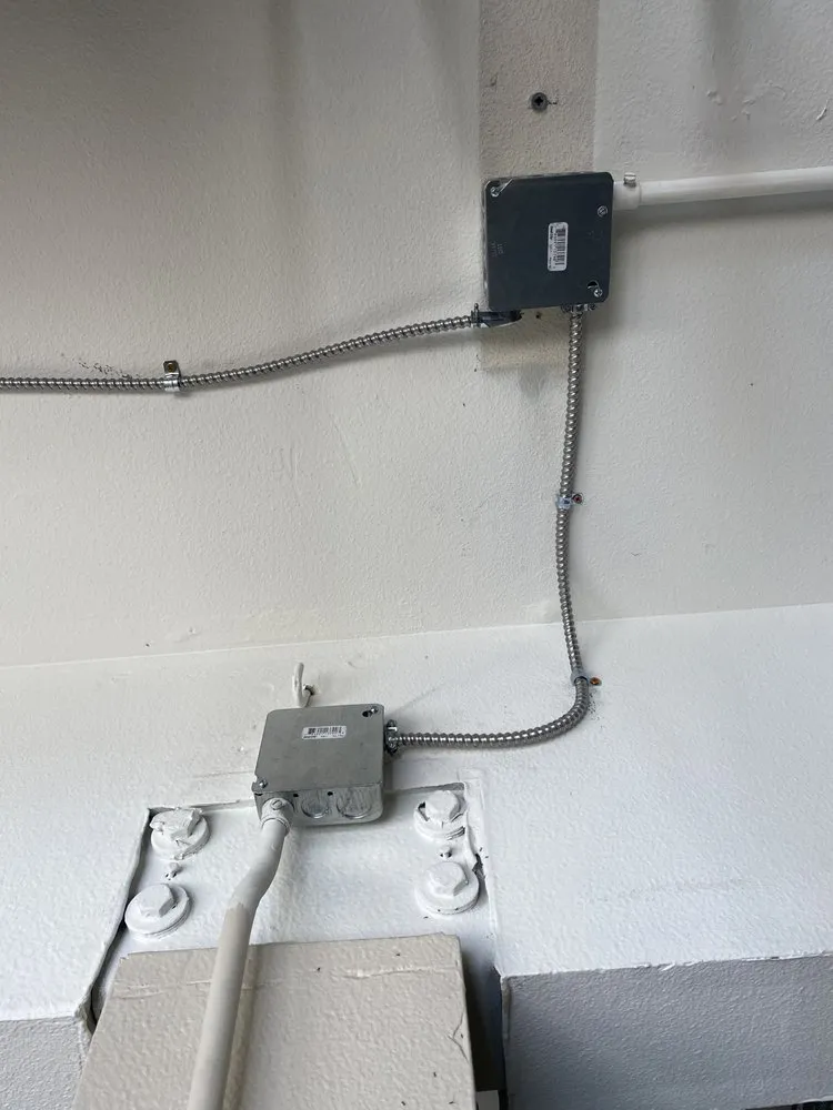 Certified lighting installation experts serving , - RCC-Service