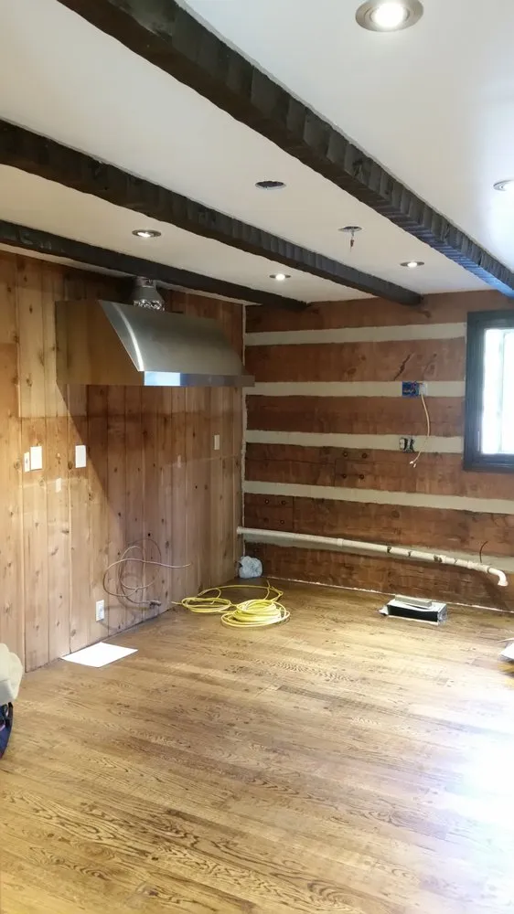 Affordable electrician providing circuit breaker repair in ,