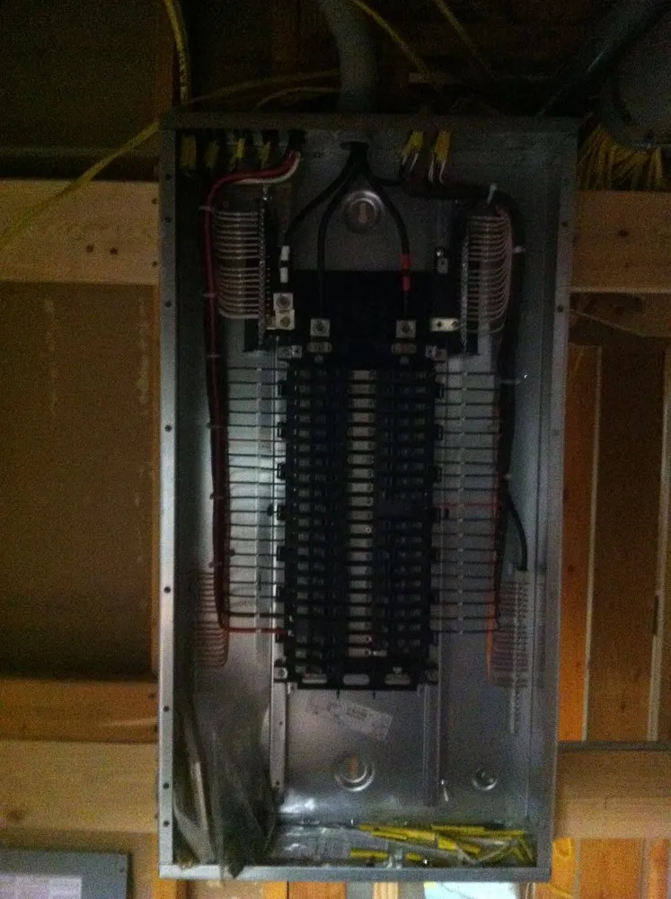 Slide of R&D Electrical-Solar