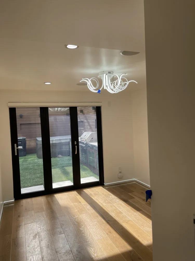 Slide of RD Handyman