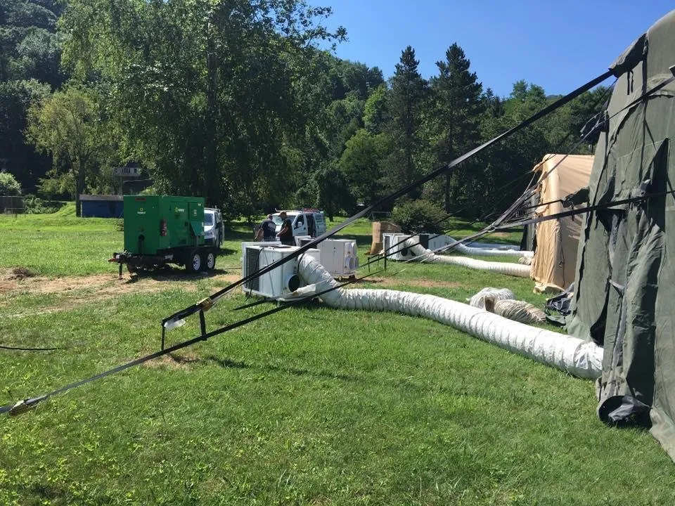 Emergency electrician providing emergency electrical service in , 