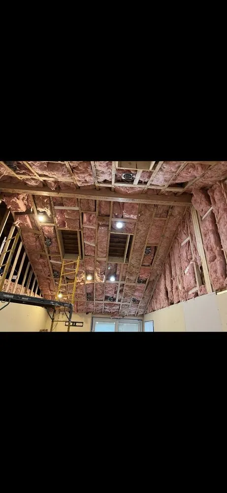 Slide of R&E Design Group