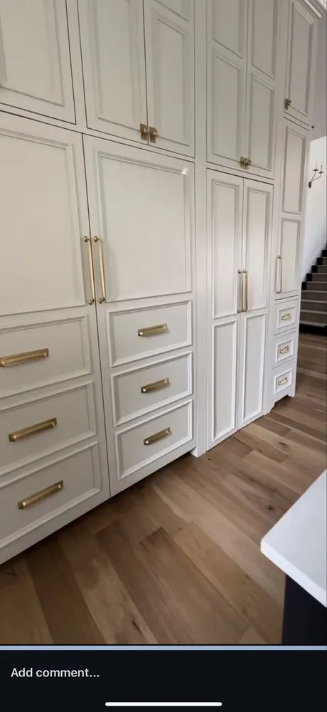 Slide of R&E Design Group